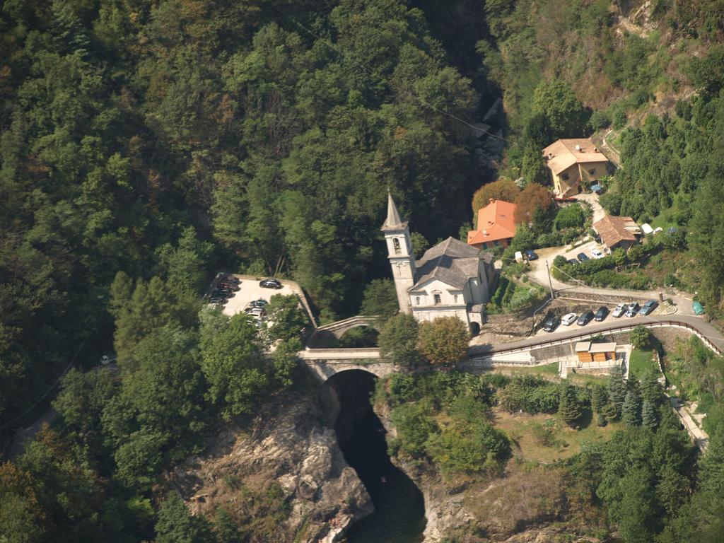 Charme Hotel Barbatè Tegna Buitenkant foto